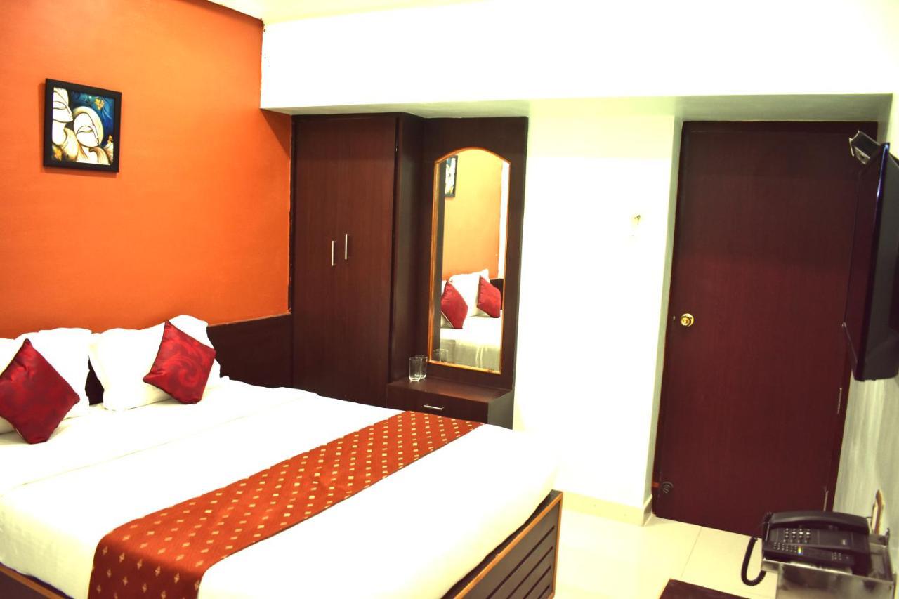 Hotel Apple Park Inn Tiruchirappalli Exteriér fotografie